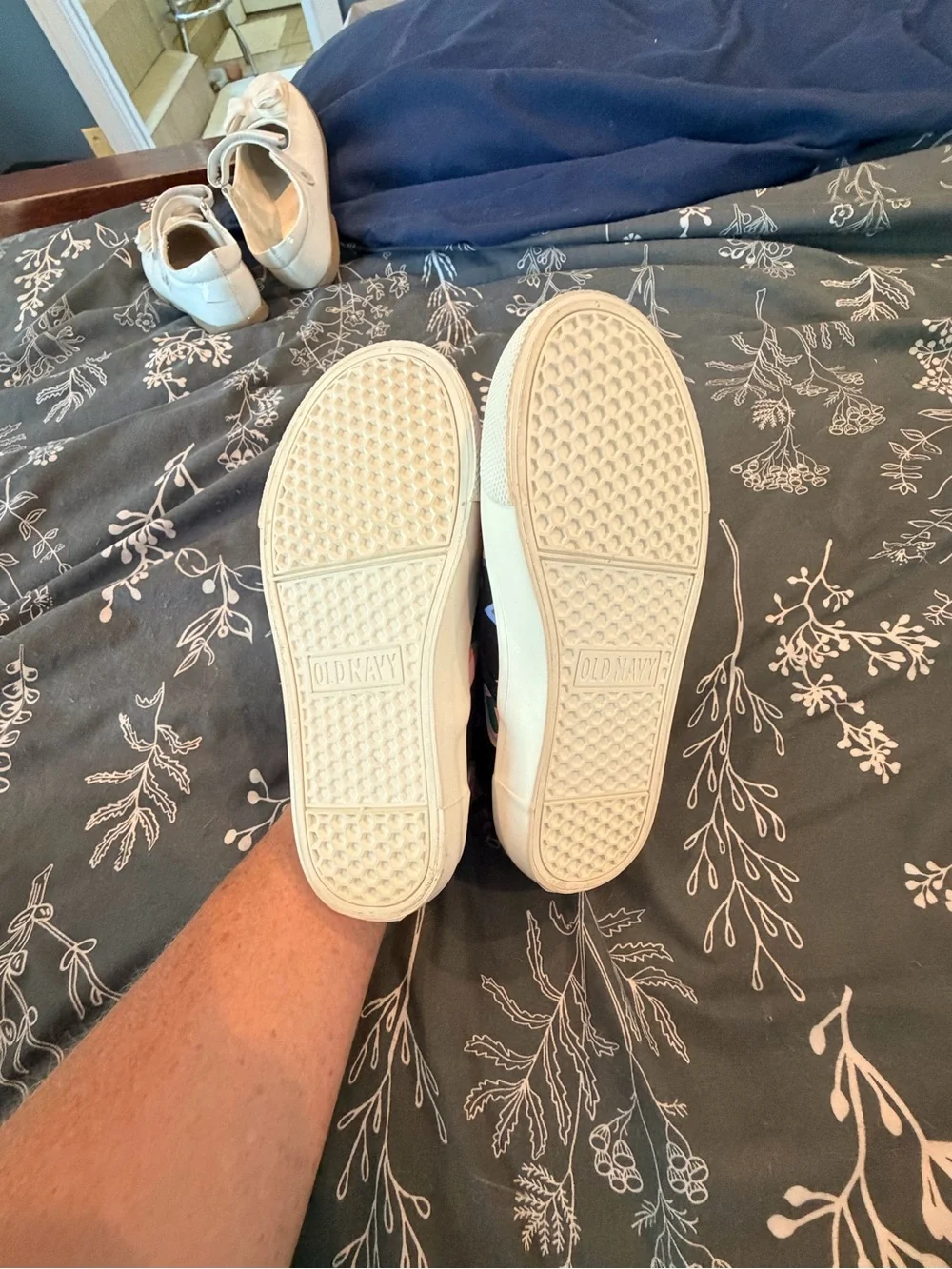 Old Navy slip sneakers